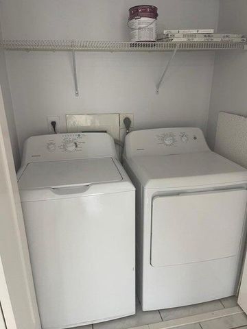 639 Executive Center Drive O-107, West Palm Beach, FL 33401