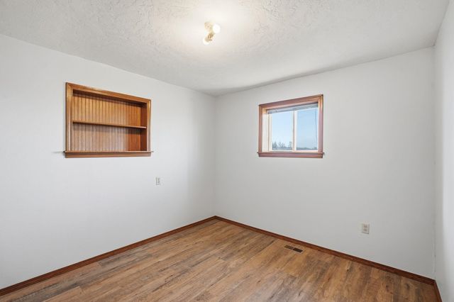 10001 E Bigelow Gulch Rd, Spokane, WA 99217