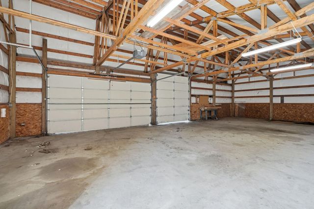 10001 E Bigelow Gulch Rd, Spokane, WA 99217