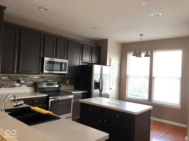 13861 Willesden Circle, Fishers, IN 46037