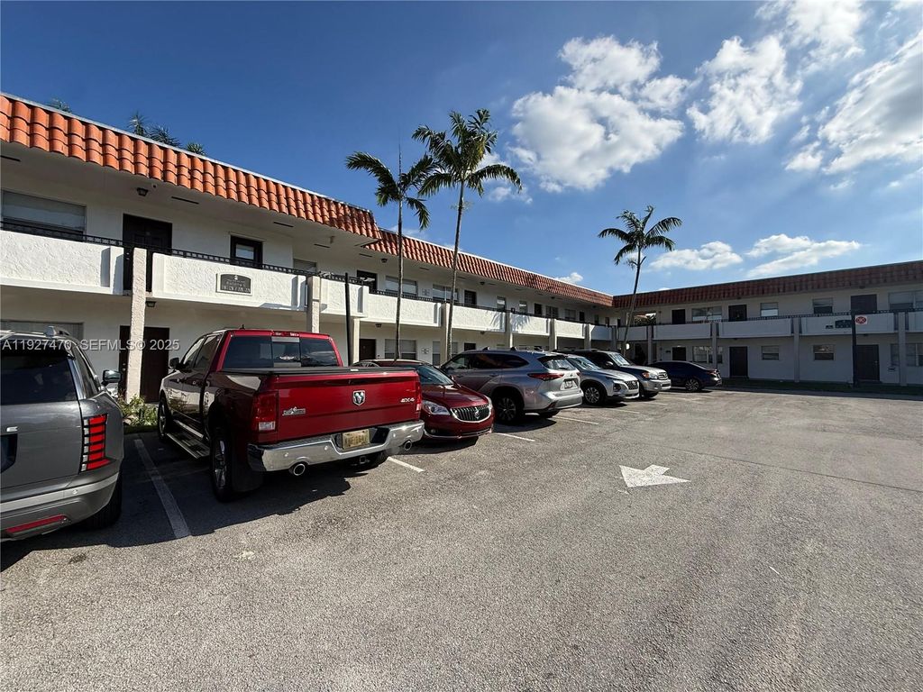 400 NW 65th Ave 227, Margate, FL 33063