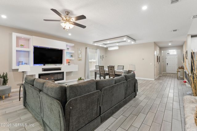 4149 ARBOR MILL Circle, Orange Park, FL 32065