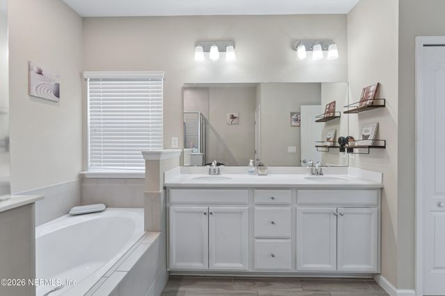 4149 ARBOR MILL Circle, Orange Park, FL 32065