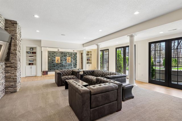 25046 Greyhawk Drive, Adel, IA 50003