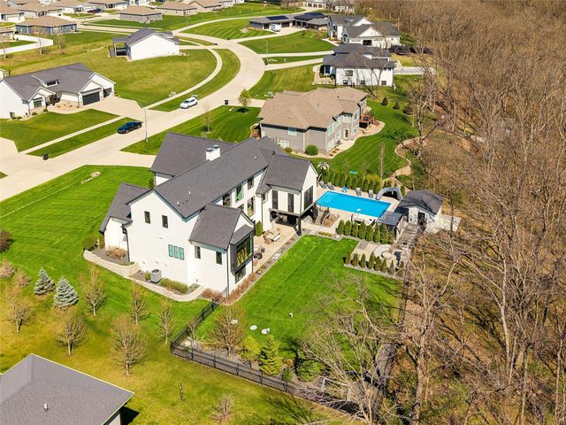 25046 Greyhawk Drive, Adel, IA 50003