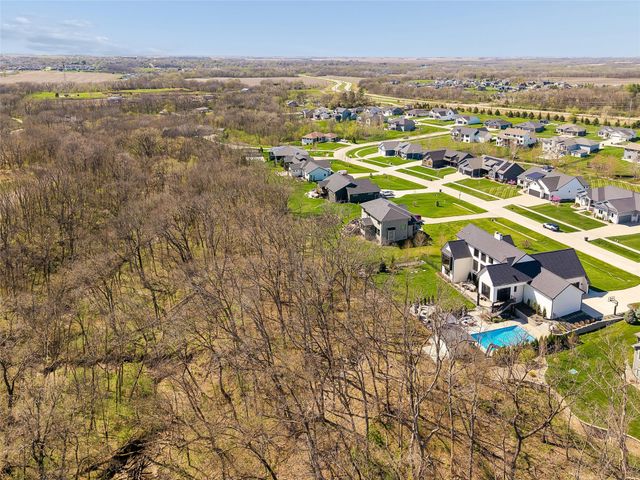 25046 Greyhawk Drive, Adel, IA 50003