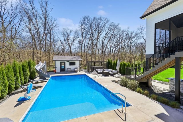 25046 Greyhawk Drive, Adel, IA 50003