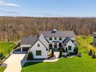 25046 Greyhawk Drive, Adel, IA 50003