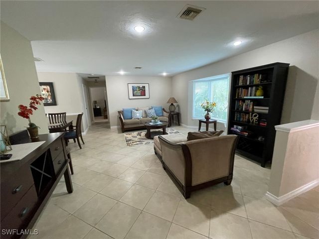 9871 El Greco CIR, Bonita Springs, FL 34135
