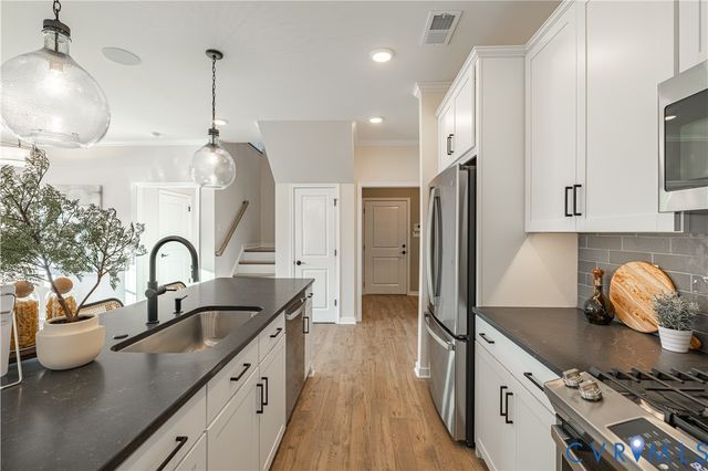 16439 Creekstone Point Ave, Chesterfield, VA 23120