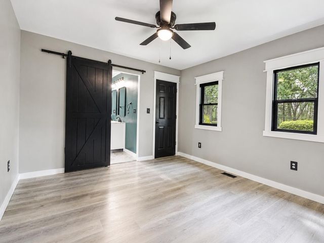 122 E 632 N, Valparaiso, IN 46383
