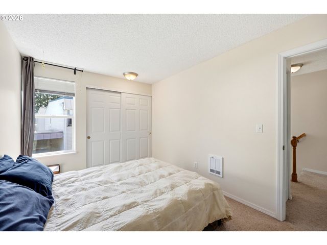 724 Se RENE Ave, Gresham, OR 97080
