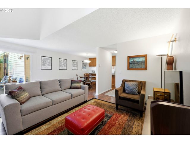 724 Se RENE Ave, Gresham, OR 97080