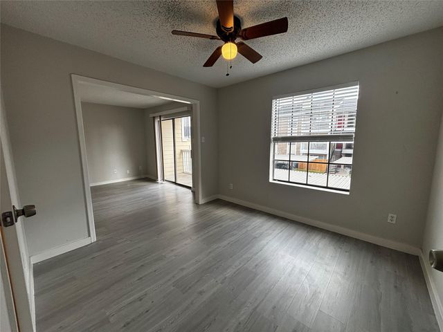 2750 Holly Hall Street 1207, Houston, TX 77054
