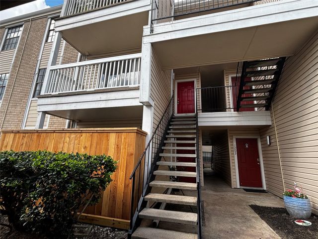 2750 Holly Hall Street 1207, Houston, TX 77054