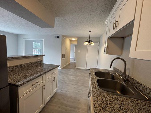 2750 Holly Hall Street 1207, Houston, TX 77054