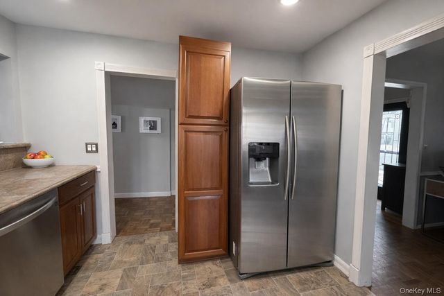 9 Katie Court, Lake Grove, NY 11755