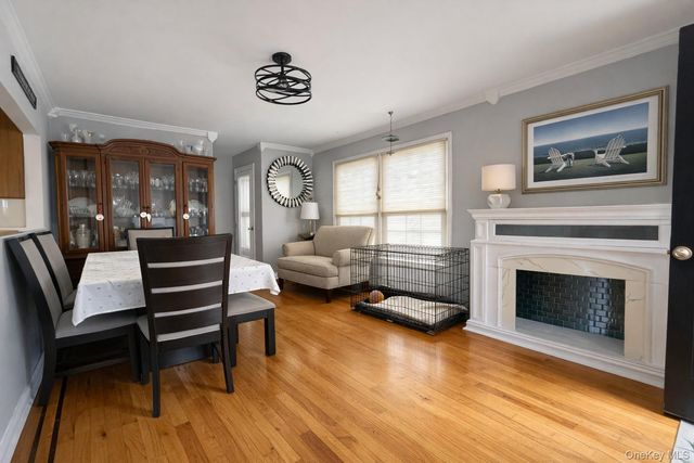 9 Katie Court, Lake Grove, NY 11755