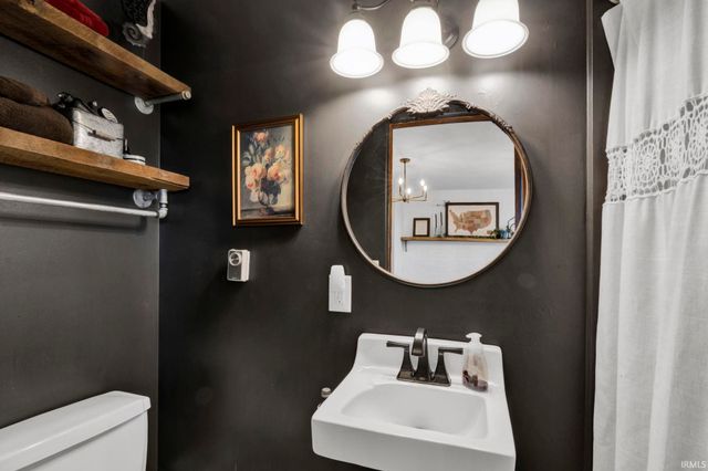 55480 County Road 19, Bristol, IN 46507