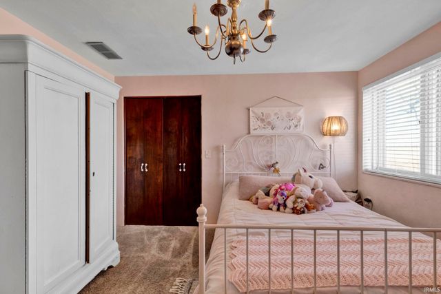 55480 County Road 19, Bristol, IN 46507