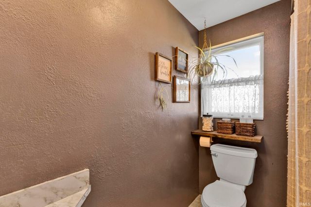 55480 County Road 19, Bristol, IN 46507