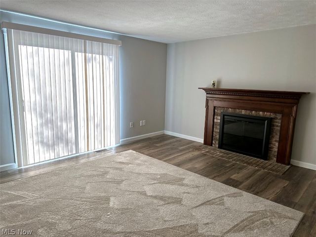 9632 E. Idlewood Drive, Twinsburg, OH 44087