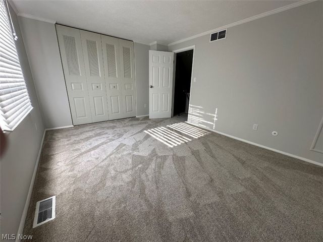 9632 E. Idlewood Drive, Twinsburg, OH 44087
