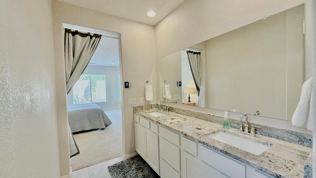 6255 Bryce Canyon Lane NE, Rio Rancho, NM 87144