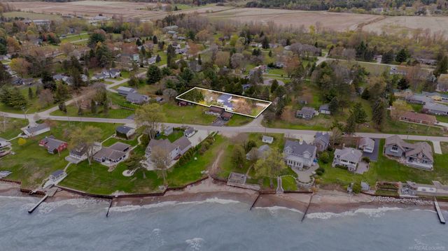 7672 Schroeder Road, Lexington, MI 48450