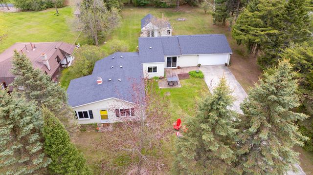 7672 Schroeder Road, Lexington, MI 48450