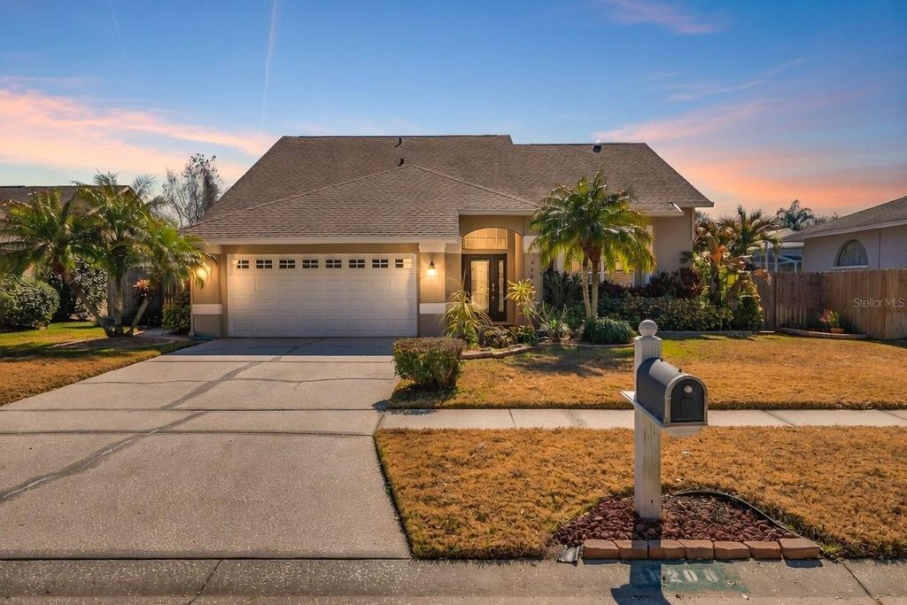 6208 FORRESTAL DRIVE, Tampa, FL 33625