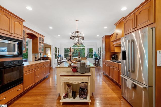 110 Panther Mountain Road, Zirconia, NC 28790