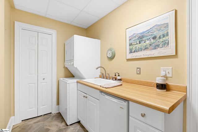 110 Panther Mountain Road, Zirconia, NC 28790