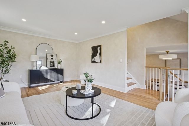 315 Mountain Ave, New Providence Boro, NJ 07974