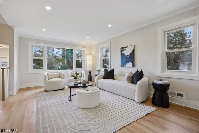 315 Mountain Ave, New Providence Boro, NJ 07974