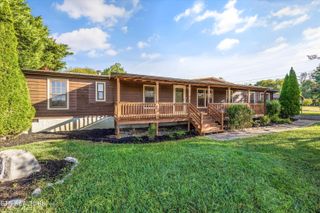 2943 Flicker Lane, Dandridge, TN 37725