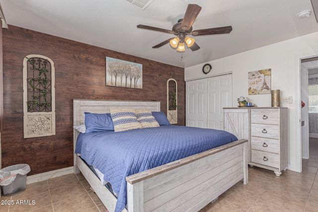 6821 W CAMPBELL Avenue, Phoenix, AZ 85033