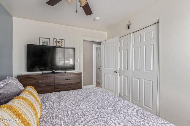 6821 W CAMPBELL Avenue, Phoenix, AZ 85033