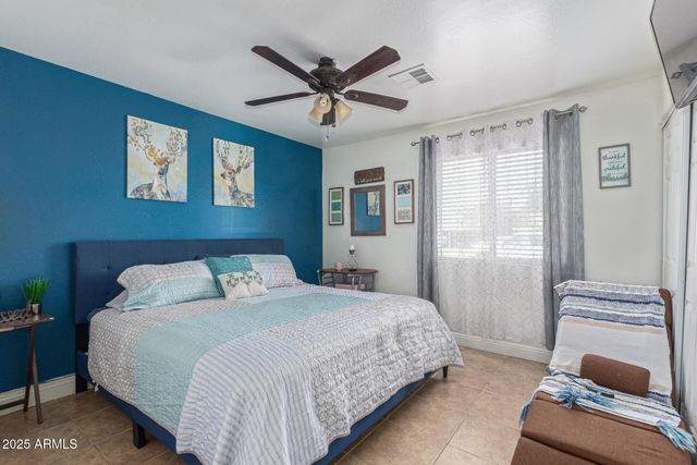 6821 W CAMPBELL Avenue, Phoenix, AZ 85033