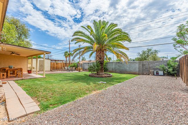 6821 W CAMPBELL Avenue, Phoenix, AZ 85033