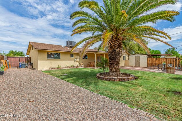 6821 W CAMPBELL Avenue, Phoenix, AZ 85033
