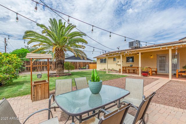 6821 W CAMPBELL Avenue, Phoenix, AZ 85033