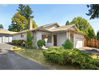 132 Se 214TH Ave, Gresham, OR 97030