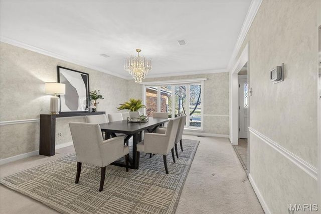 12044 Carberry Place, Town And Country, MO 63131