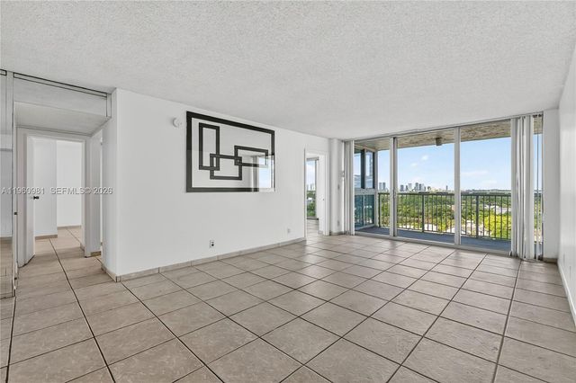 2655 Collins Ave 1502, Miami Beach, FL 33140