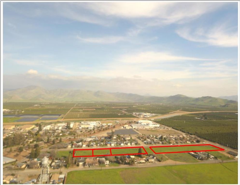 Image 2 of property listing at 1 Tbd, Orange Cove, CA 93646