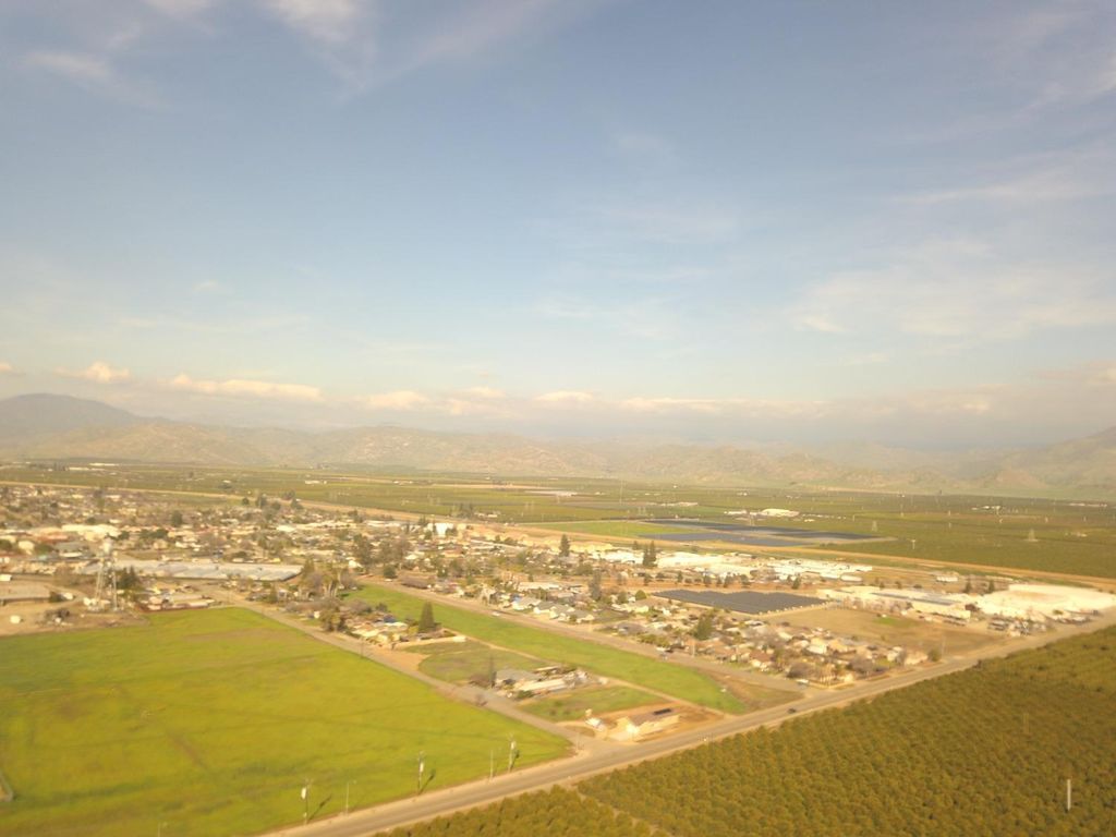 Image 6 of property listing at 1 Tbd, Orange Cove, CA 93646