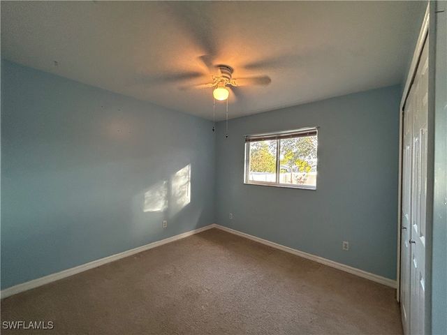 26 SW 19th LN, Cape Coral, FL 33991