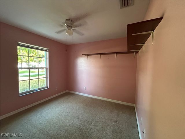 26 SW 19th LN, Cape Coral, FL 33991