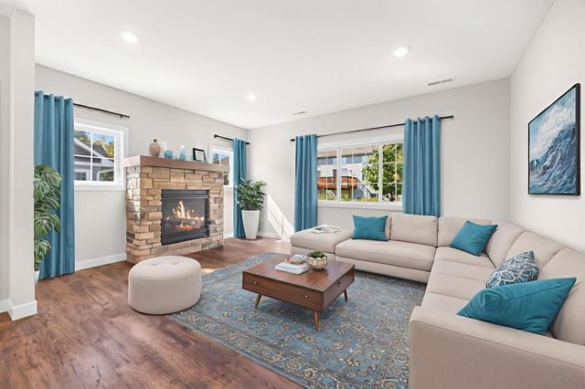 22332 Lilac Way, Forest Lake, MN 55025